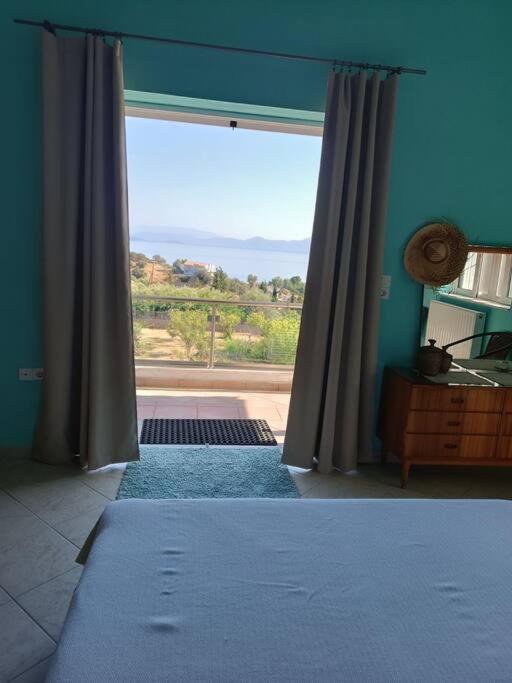 Ολόκληρος Όροφος Αγροτική Οικία Apartment Neos Pirgos Exterior photo